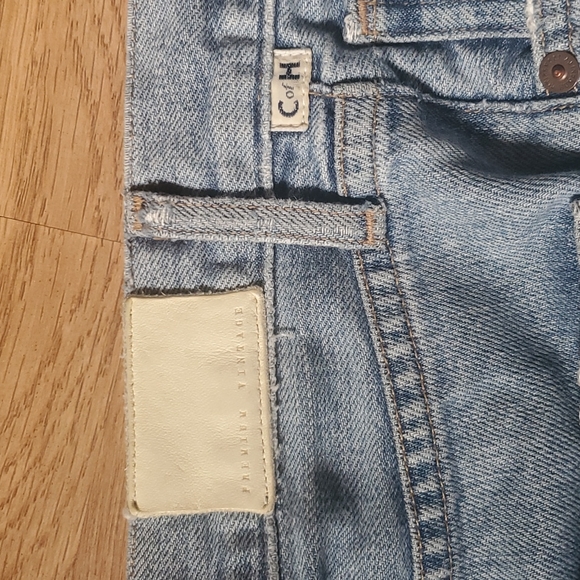 Citizens of Humanity Liya High Rise Classic Fit Ankle Crop jeans 24 in Torn - Picture 5 of 11